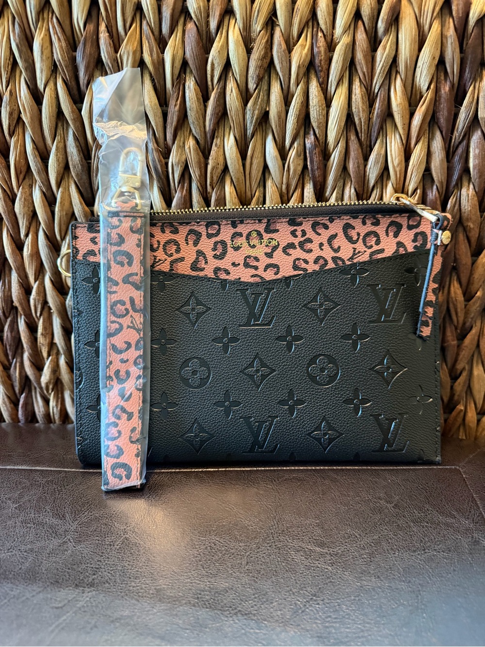 Leopard & Monogram Clutch Wristlet - Ivory & Black ~ Lot of 2 - Picture 4 of 8